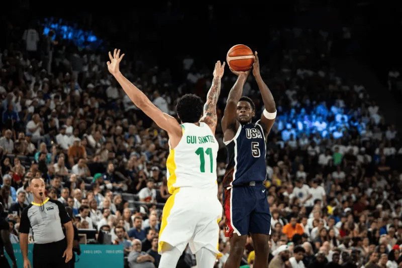 高效!本届赛事美国男篮两分球和三分球命中率均排名第一